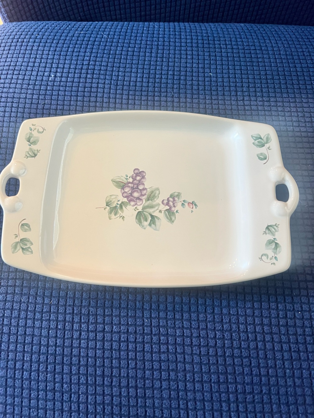 Pfaltzgraff Grapevine Platter — White with Purple and Green Accents